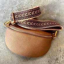 Load image into Gallery viewer, Crossbody Bag - Tan