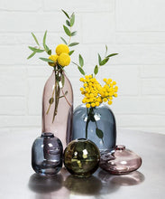 Load image into Gallery viewer, Small Bud Vase - Pink
