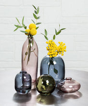 Load image into Gallery viewer, Small Bud Vase - Pink