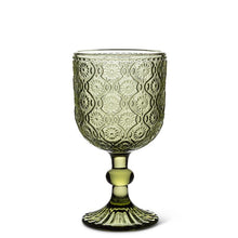 Load image into Gallery viewer, Daisy Wine Goblet