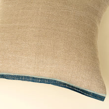 Load image into Gallery viewer, Selvage Linen Pillow 20x20 - Denim