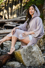 Load image into Gallery viewer, The Cocoon Surf Poncho Women's - Lilac