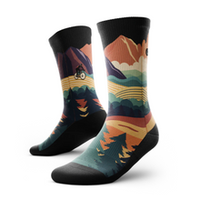 Load image into Gallery viewer, Crew Socks - Meandering