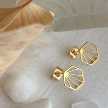 Load image into Gallery viewer, Metropolis Hexagonal Fan Stud Earrings