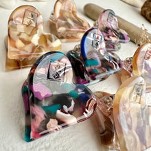 Load image into Gallery viewer, Inima Mini Heart Hair Claw