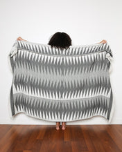 Load image into Gallery viewer, Hendrix Throw - Shadow
