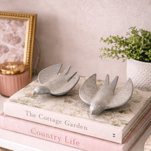 Load image into Gallery viewer, Decorative Metal Bird - Small