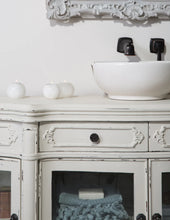 Load image into Gallery viewer, Distressing Beeswax Block