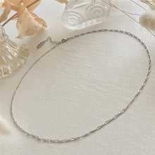 Load image into Gallery viewer, Figaro Flat Link Patterned Chain Necklace