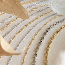 Load image into Gallery viewer, Figaro Flat Link Patterned Chain Necklace