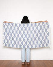 Load image into Gallery viewer, Phase Towel - Denim
