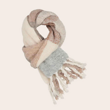 Load image into Gallery viewer, Checked Scarf XL Fringes - Sand