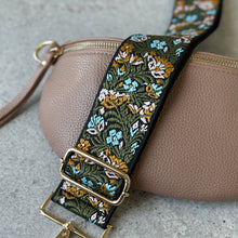 Load image into Gallery viewer, Crossbody Bag - Tan