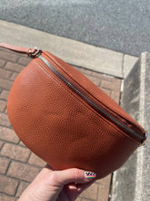Load image into Gallery viewer, Crossbody Bag - Rust