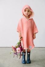 Load image into Gallery viewer, The Pebble Kids Poncho - Coral