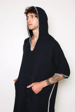 Load image into Gallery viewer, The Cocoon Surf Poncho Men's - Black