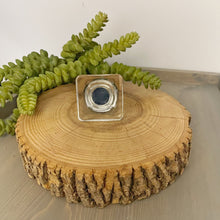 Load image into Gallery viewer, Square Flat Clear Knob Large