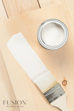 Load image into Gallery viewer, Stain & Finishing Oil, White - 2 Sizes