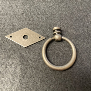 Classic Ring Pull Pewter - 1-1/2"