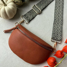 Load image into Gallery viewer, Crossbody Bag - Rust
