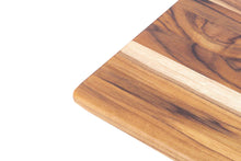 Load image into Gallery viewer, Essential Cutting Board - Medium
