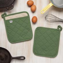 Load image into Gallery viewer, Superior Pot Holder - Elm Green
