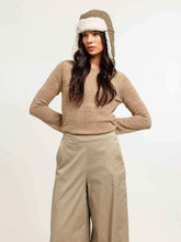 Load image into Gallery viewer, Loevenich Aviator Cap with Herringbone Design - Khaki
