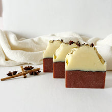 Load image into Gallery viewer, Cozy Cranberry Soap Bar
