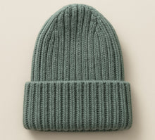 Load image into Gallery viewer, Aspen Cashmere Blend Ribbed Toque - Ice

