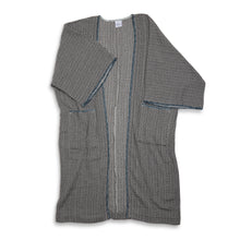 Load image into Gallery viewer, The Atlin Coverup - Granite
