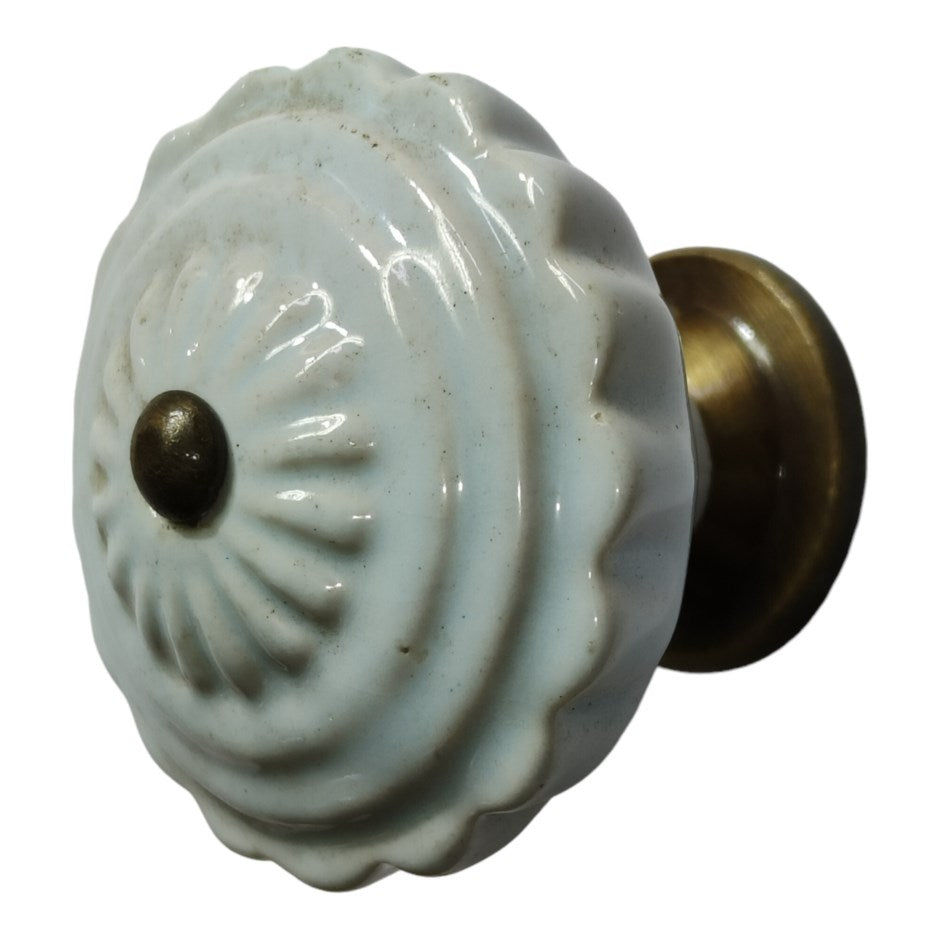 Ceramic Knob - Pale Mint