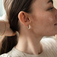 Load image into Gallery viewer, Chara Hoops, Gold - Clear
