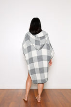 Load image into Gallery viewer, Cocoon Poncho - Granite Plaid
