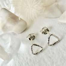 Load image into Gallery viewer, Delta Tiny Hammered Triangle Stud Earrings
