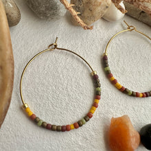 Load image into Gallery viewer, Memphré Bead Hoop Earrings Cedars &amp; Pines - Gold
