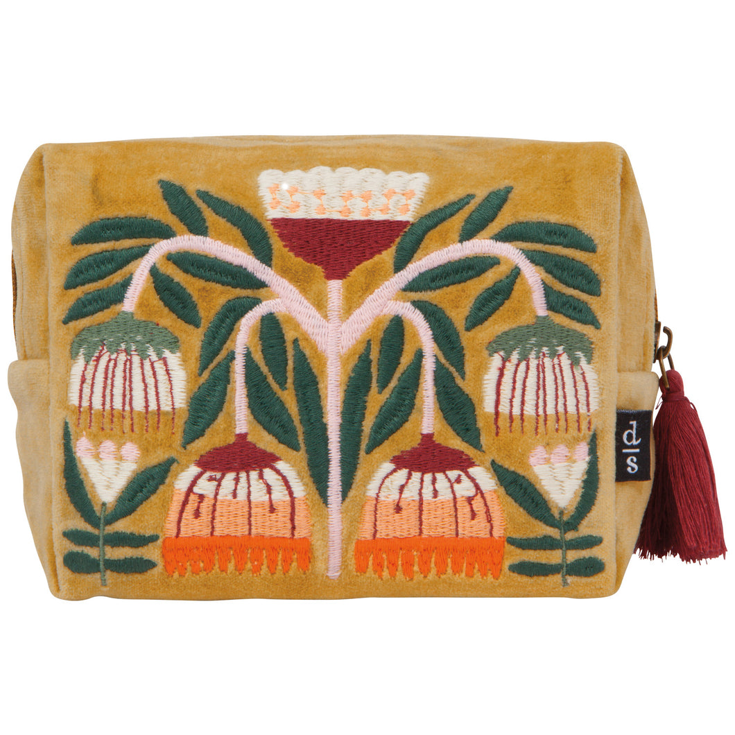 Embroidered Pouch - Venus