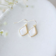 Load image into Gallery viewer, Evora Earrings - Gold
