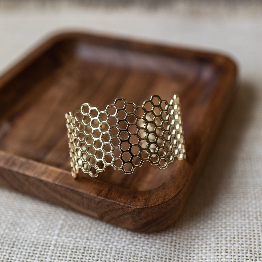 Hive Cuff