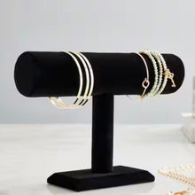 Load image into Gallery viewer, Velvet Bracelet T Stand
