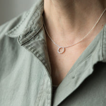 Load image into Gallery viewer, Kin Necklace - Silver
