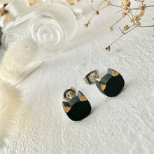 Load image into Gallery viewer, Mew Porcelain Cat Face Stud Earrings
