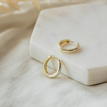 Load image into Gallery viewer, Mini Circular Hoops
