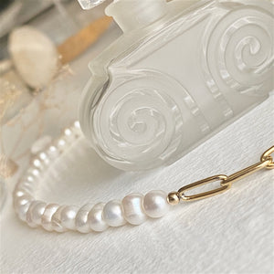 Champs - Élysées Freshwater Pearl and Gold Paperclip Chain Necklace