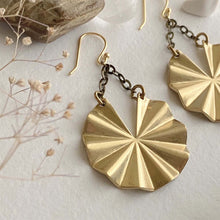 Load image into Gallery viewer, Padelo Circular Fan Drop Earrings - Brass
