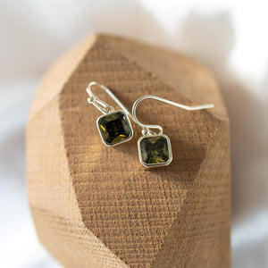 Radiance Earrings, Gold - Moss Green