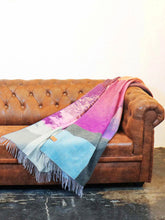 Load image into Gallery viewer, Geometric Recycled Polyester Throw - Khaki
