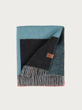 Load image into Gallery viewer, Geometric Recycled Polyester Throw - Khaki
