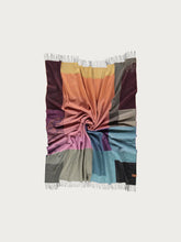 Load image into Gallery viewer, Geometric Recycled Polyester Throw - Khaki
