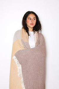 Meander Throw