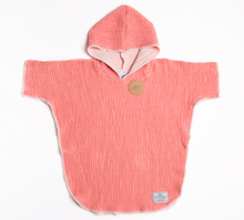 Load image into Gallery viewer, The Pebble Kids Poncho - Coral
